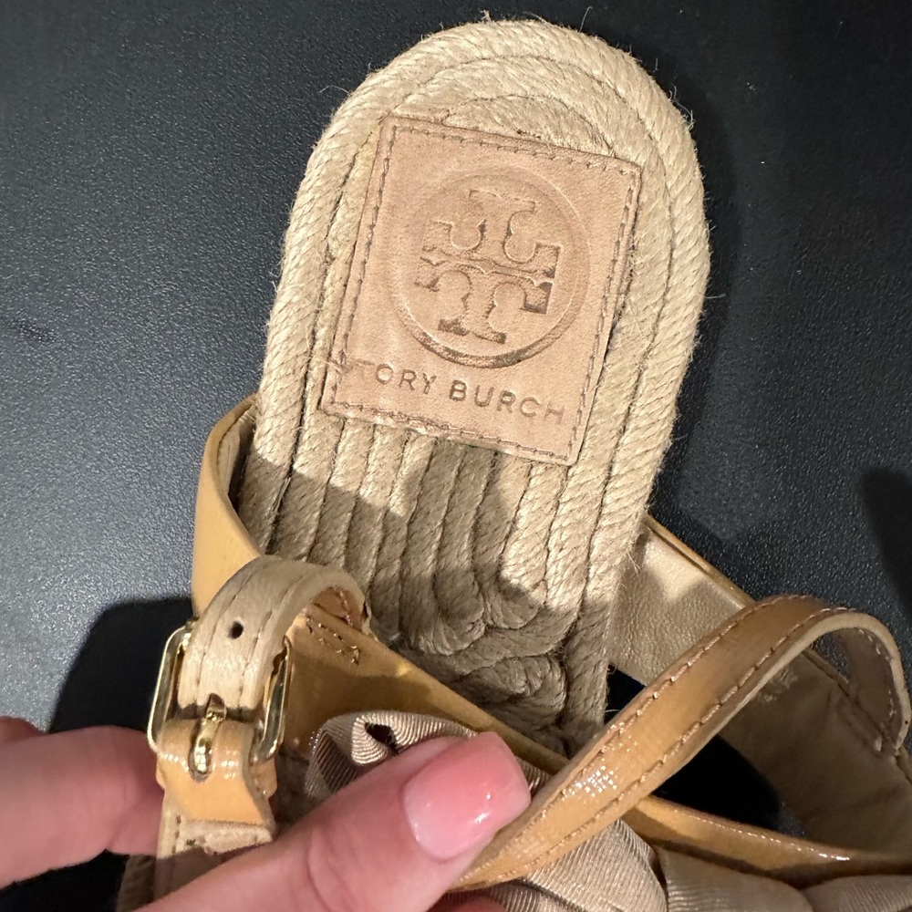 Tory Burch sandals size 7 used - Picture 4 of 5
